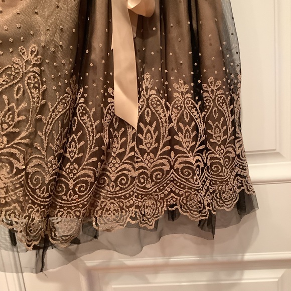 Adrianna Papell Formal Mini Dress Size 12P VNeck Black Beaded Lace Overlay - Picture 3 of 15